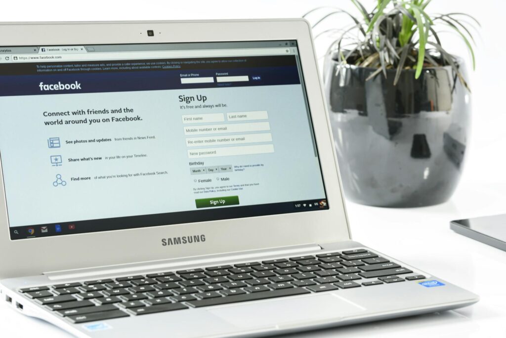 us agencies outsource social media management